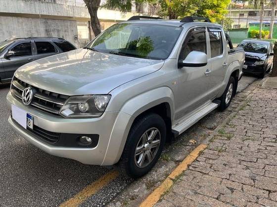 VOLKSWAGEN AMAROK 2.0 TRENDLINE 4X4 CD 16V TURBO INTERCOOLER DIESEL 4P AUTOMÁTICO